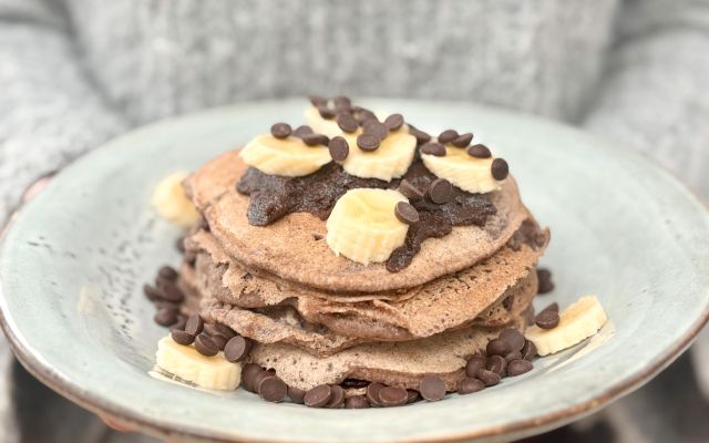 Pancakes à la farine d’épeautre, banane et chocolat